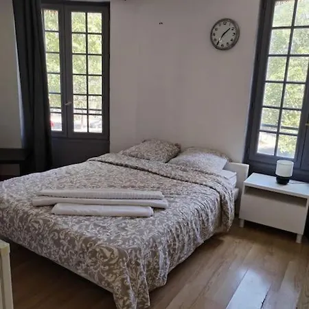 Saint-jacques Apartment